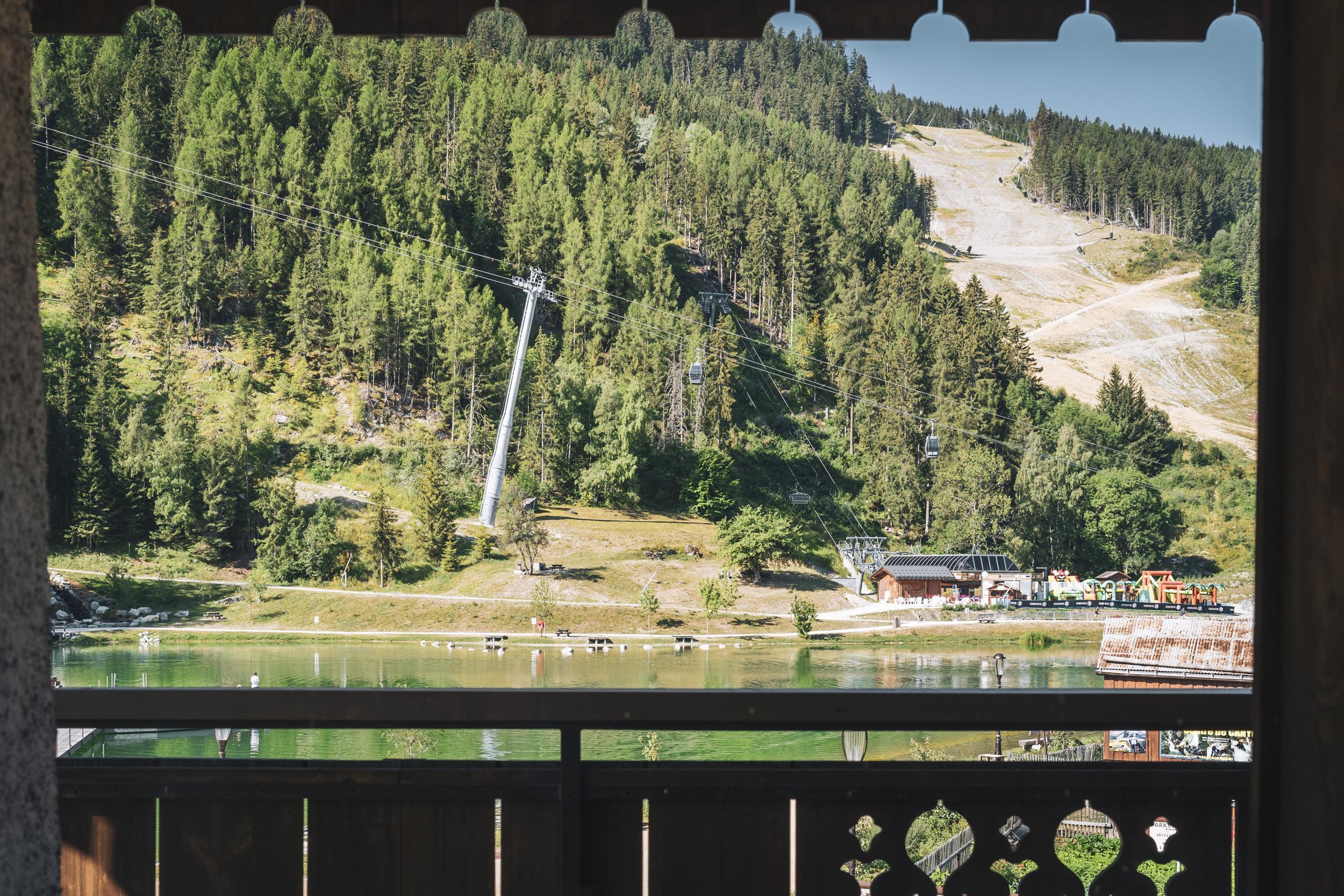 Hotel Les Peupliers Courchevel Esterno foto