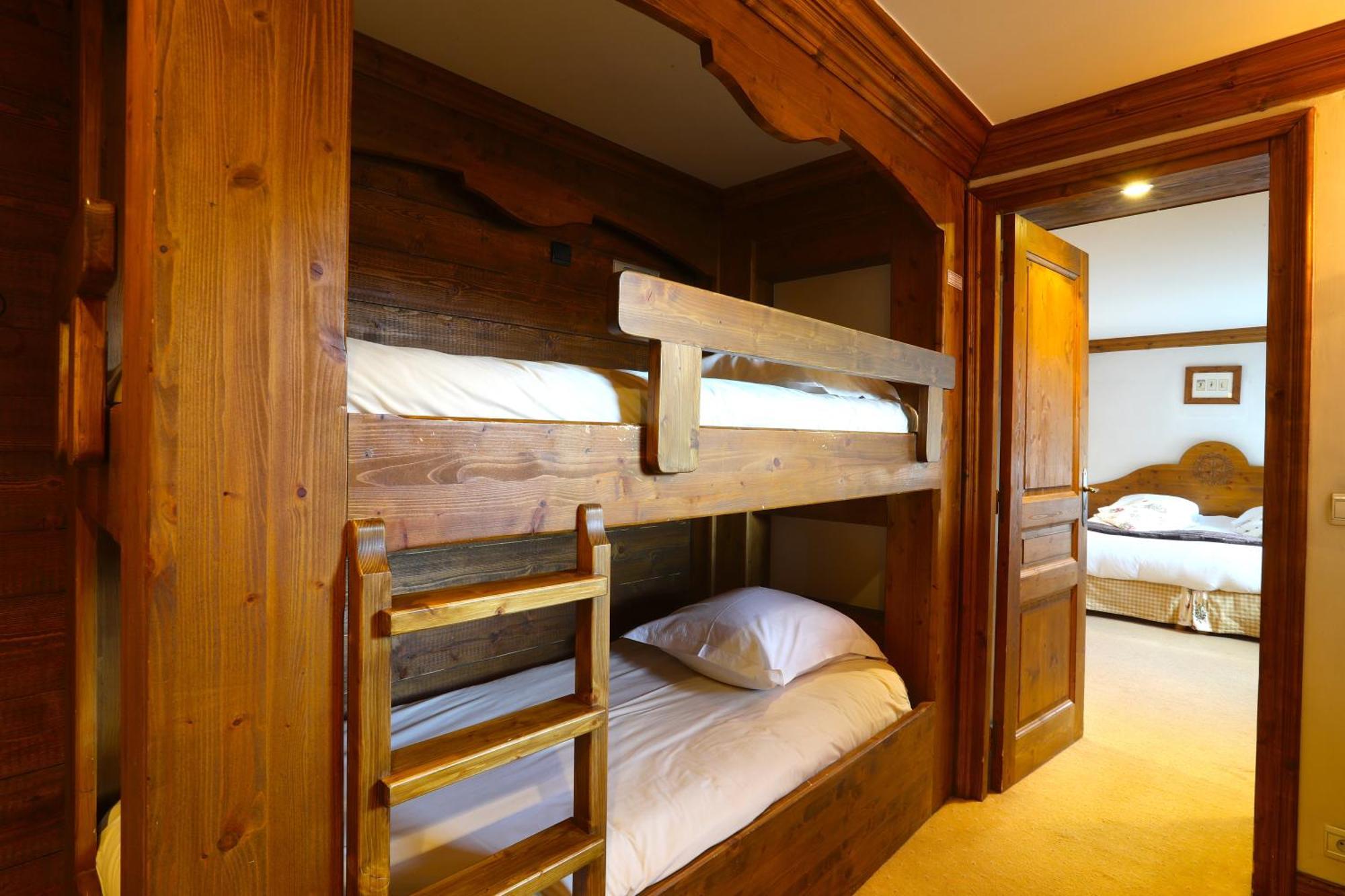 Hotel Les Peupliers Courchevel Esterno foto