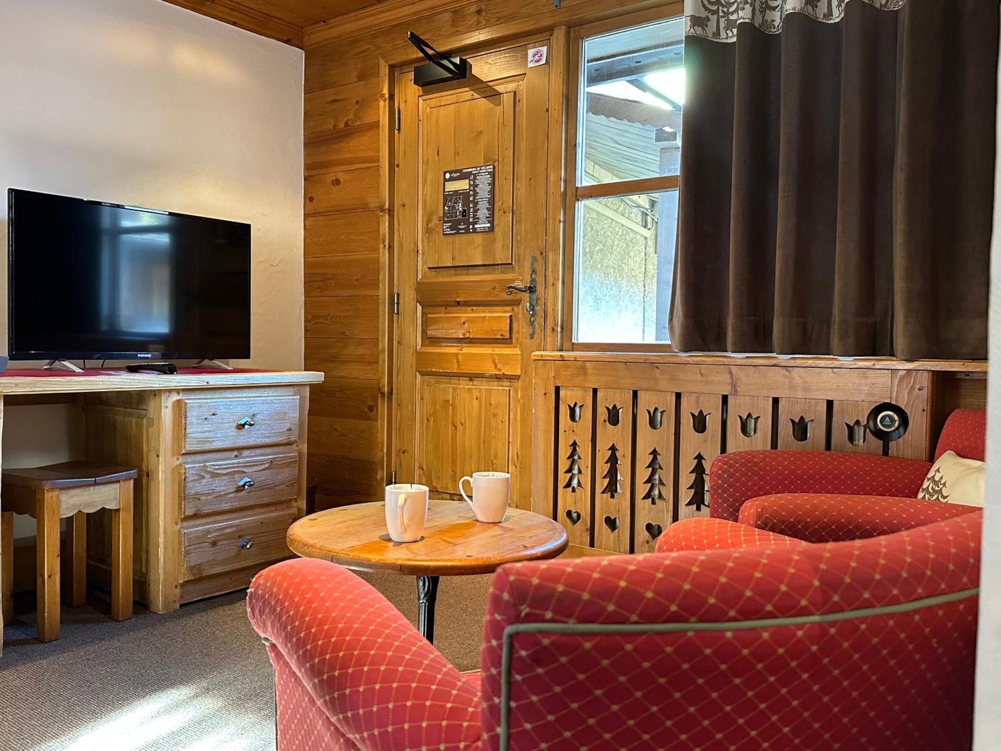 Hotel Les Peupliers Courchevel Esterno foto