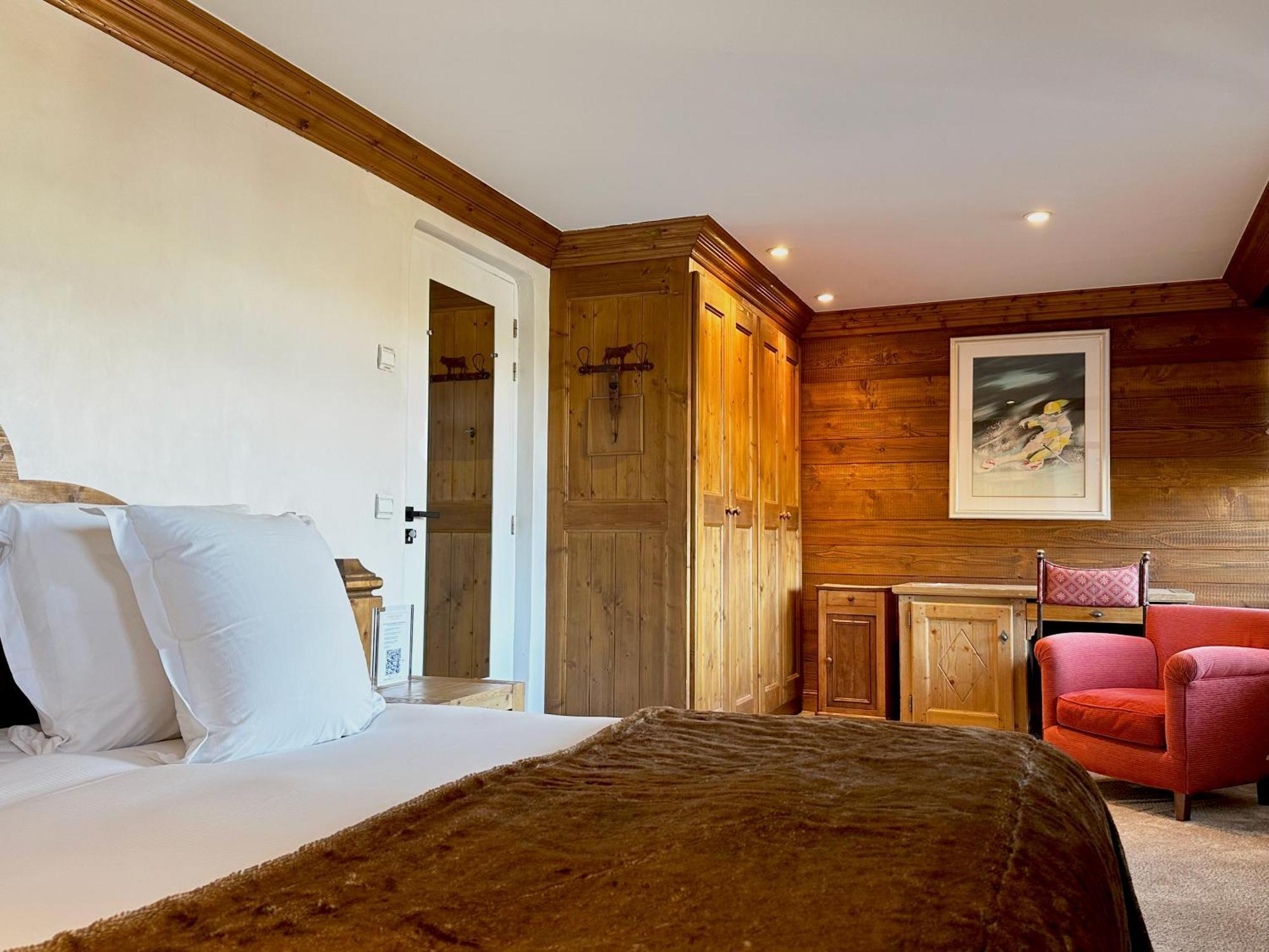 Hotel Les Peupliers Courchevel Esterno foto